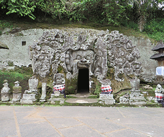Cueva del Elefante en Bali