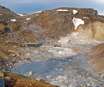 Zobas geotermicas en Islandia